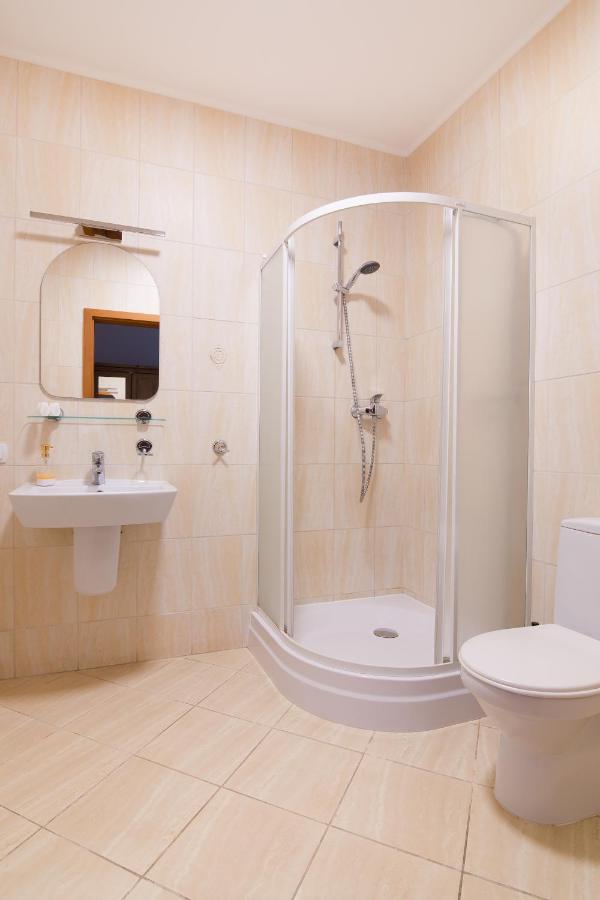 Hotel Lemoniada Lucmierz Εξωτερικό φωτογραφία